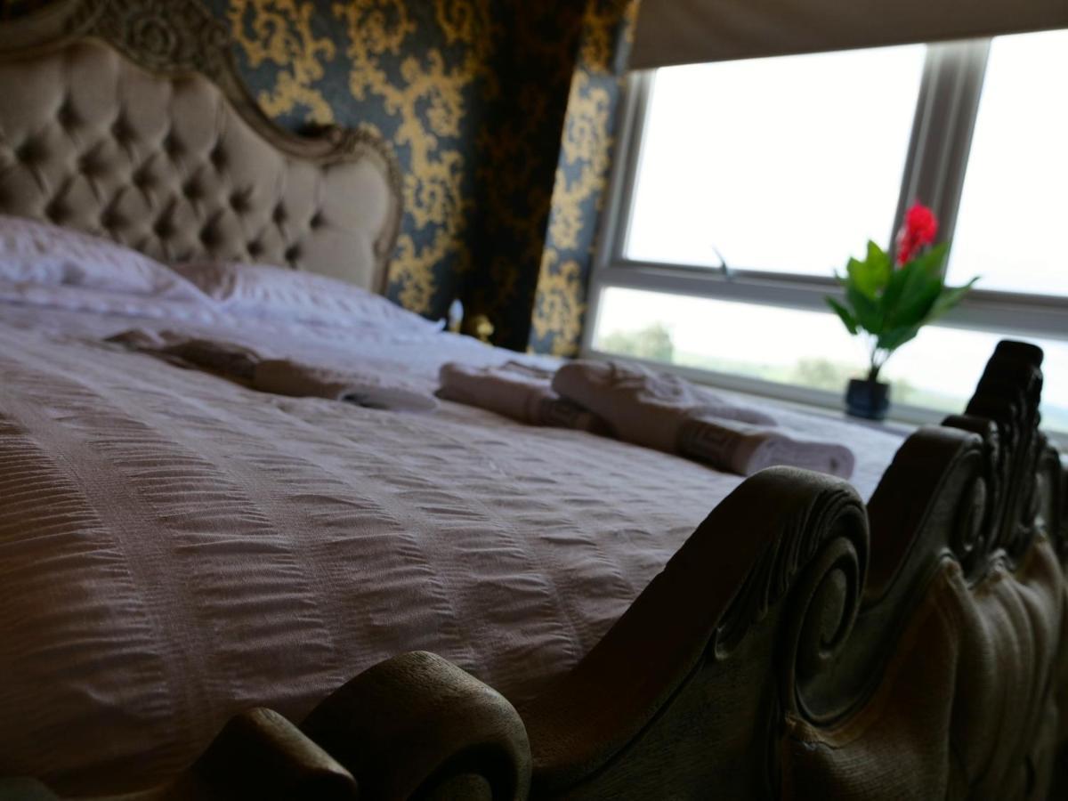 רוטרהאם Ultra Deluxe Versace Apartment Near Sheffield Full Sky Tv מראה חיצוני תמונה